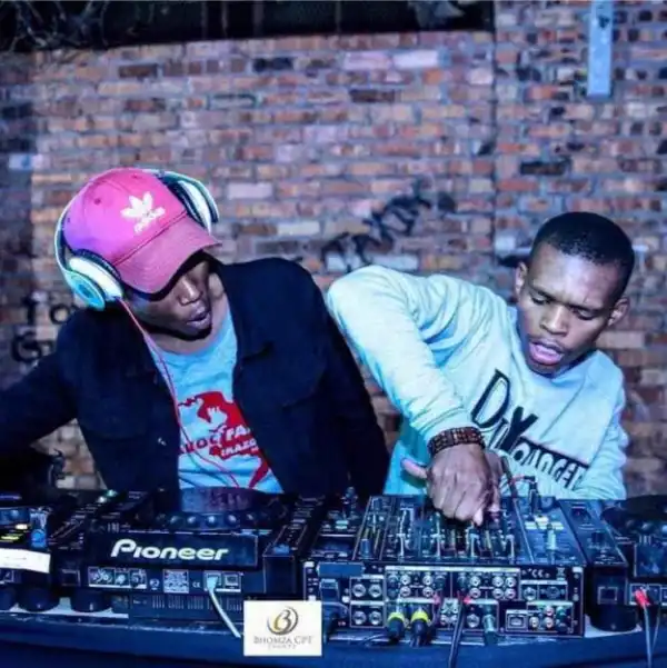 Younger Ubenzani X AyzoMan - Please Call Bajike